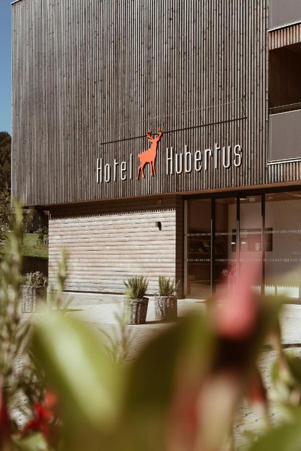 Hotel Hubertus Mellau Gmbh Экстерьер фото